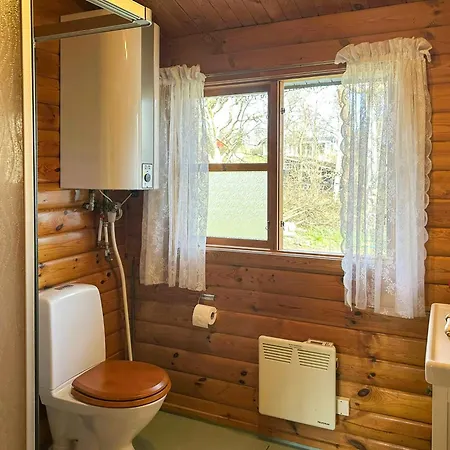Prázdninový dům With Wilderness Bath On Reerso